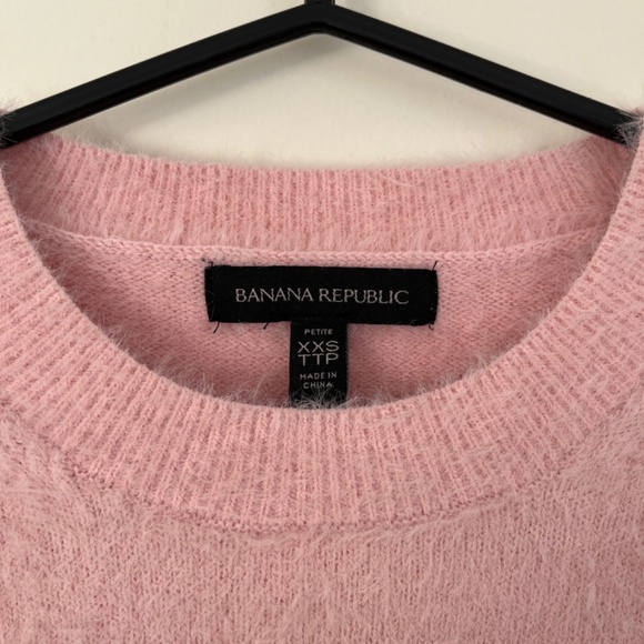 Banana Republic Fuzzy Pink Sweater - Picture 3 of 5